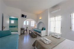 Aspalathras White Hotel Folegandros - Interior View