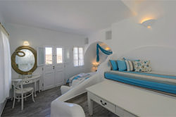 Aspalathras White Hotel Folegandros - Interior View