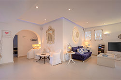 Aspalathras White Hotel Folegandros - Interior View