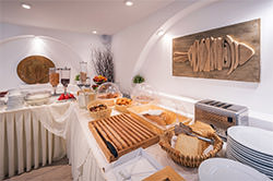 Aspalathras White Hotel Folegandros - Interior View