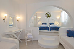Aspalathras White Hotel Folegandros - Interior View